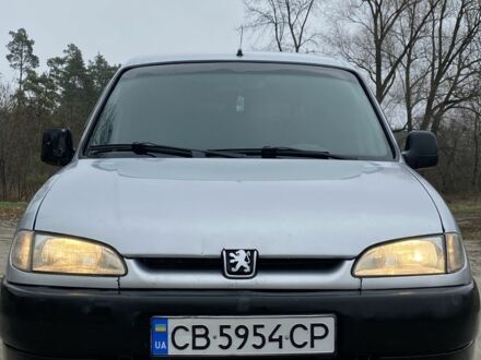 Сірий Пежо Partner, об'ємом двигуна 2 л та пробігом 330 тис. км за 2500 $, фото 1 на Automoto.ua
