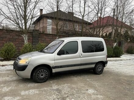 Сірий Пежо Partner, об'ємом двигуна 2 л та пробігом 350 тис. км за 1650 $, фото 1 на Automoto.ua