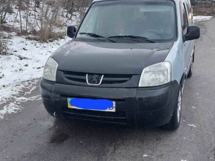 Серый Пежо Partner, объемом двигателя 1.4 л и пробегом 338 тыс. км за 2356 $, фото 1 на Automoto.ua