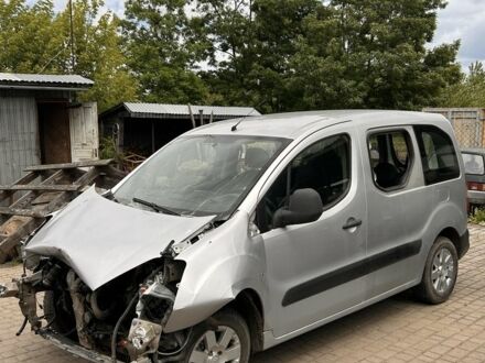 Пежо Partner 2008 в Сокале на Automoto.ua Серый Пежо Partner, объемом двигателя 1.6 л и пробегом 290 тыс. км за 1999 $, фото 1 на Automoto.ua