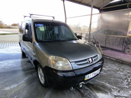 Серый Пежо Partner, объемом двигателя 1.9 л и пробегом 460 тыс. км за 2999 $, фото 1 на Automoto.ua