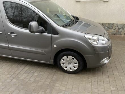 Сірий Пежо Partner, об'ємом двигуна 1.6 л та пробігом 290 тис. км за 6500 $, фото 1 на Automoto.ua