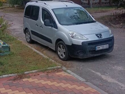 Серый Пежо Partner, объемом двигателя 1.6 л и пробегом 340 тыс. км за 6000 $, фото 1 на Automoto.ua