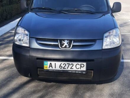 Сірий Пежо Partner, об'ємом двигуна 1.4 л та пробігом 205 тис. км за 4600 $, фото 1 на Automoto.ua