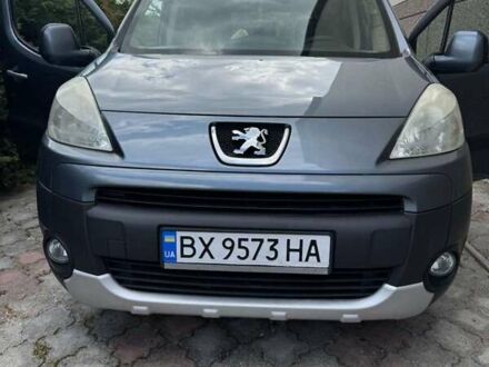 Серый Пежо Partner, объемом двигателя 1.6 л и пробегом 287 тыс. км за 7600 $, фото 1 на Automoto.ua