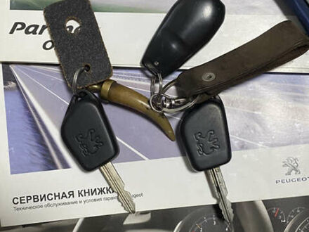 Сірий Пежо Partner, об'ємом двигуна 1.9 л та пробігом 234 тис. км за 5800 $, фото 1 на Automoto.ua