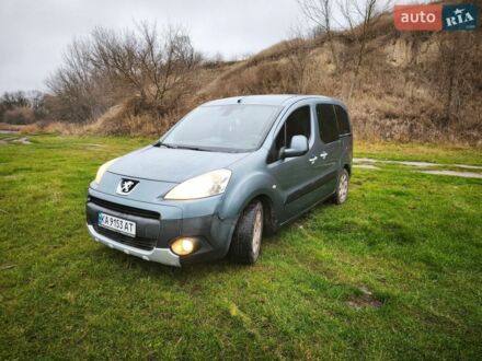 Сірий Пежо Partner, об'ємом двигуна 1.56 л та пробігом 257 тис. км за 6000 $, фото 1 на Automoto.ua