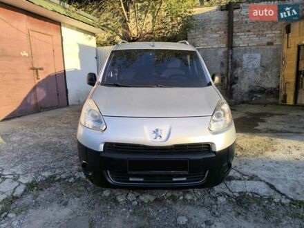 Сірий Пежо Partner, об'ємом двигуна 1.6 л та пробігом 233 тис. км за 4800 $, фото 1 на Automoto.ua
