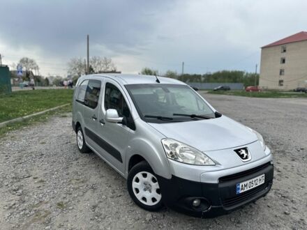 Серый Пежо Partner, объемом двигателя 1.6 л и пробегом 430 тыс. км за 4490 $, фото 1 на Automoto.ua