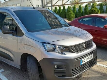 Пежо Partner 2020 в Львове на Automoto.ua Серый Пежо Partner, объемом двигателя 1.5 л и пробегом 192 тыс. км за 15500 $, фото 1 на Automoto.ua