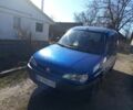 Синій Пежо Partner, об'ємом двигуна 6 л та пробігом 250 тис. км за 2300 $, фото 1 на Automoto.ua