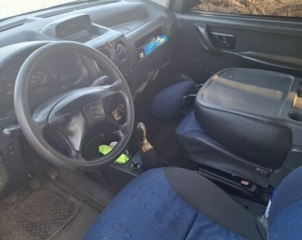 Синий Пежо Partner, объемом двигателя 1.9 л и пробегом 470 тыс. км за 2700 $, фото 4 на Automoto.ua