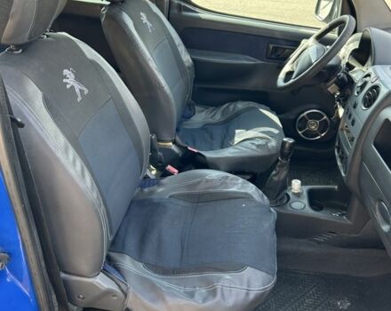 Синий Пежо Partner, объемом двигателя 1.9 л и пробегом 300 тыс. км за 4000 $, фото 3 на Automoto.ua