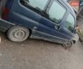 Синий Пежо Partner, объемом двигателя 1.9 л и пробегом 600 тыс. км за 1000 $, фото 1 на Automoto.ua