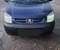 Синий Пежо Partner, объемом двигателя 1.9 л и пробегом 400 тыс. км за 2008 $, фото 1 на Automoto.ua