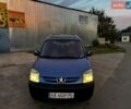 Синий Пежо Partner, объемом двигателя 1.59 л и пробегом 350 тыс. км за 2850 $, фото 1 на Automoto.ua
