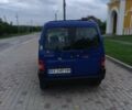 Синий Пежо Partner, объемом двигателя 1.6 л и пробегом 402 тыс. км за 4300 $, фото 9 на Automoto.ua