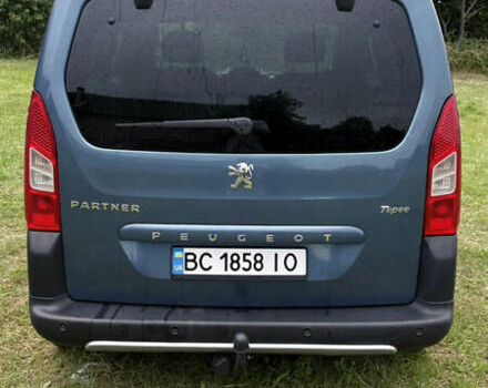 Синий Пежо Partner, объемом двигателя 1.59 л и пробегом 183 тыс. км за 6300 $, фото 4 на Automoto.ua