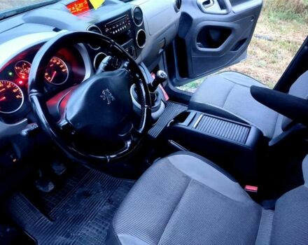 Синий Пежо Partner, объемом двигателя 1.6 л и пробегом 280 тыс. км за 7000 $, фото 4 на Automoto.ua