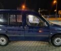 Синій Пежо Partner, об'ємом двигуна 1.4 л та пробігом 450 тис. км за 3000 $, фото 4 на Automoto.ua