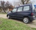 Синий Пежо Partner, объемом двигателя 1.9 л и пробегом 250 тыс. км за 1800 $, фото 3 на Automoto.ua
