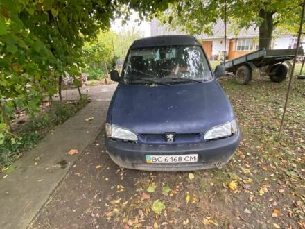 Синий Пежо Partner, объемом двигателя 1.9 л и пробегом 400 тыс. км за 1250 $, фото 1 на Automoto.ua