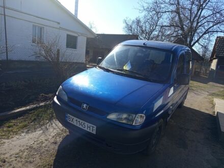 Пежо Partner 2001 у Шепетовке на Automoto.ua Синій Пежо Partner, об'ємом двигуна 1.9 л та пробігом 250 тис. км за 2400 $, фото 1 на Automoto.ua