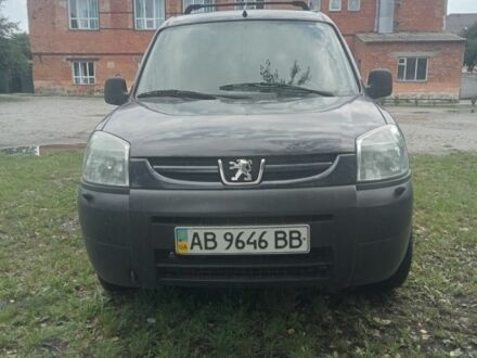 Синій Пежо Partner, об'ємом двигуна 1.4 л та пробігом 252 тис. км за 3300 $, фото 1 на Automoto.ua