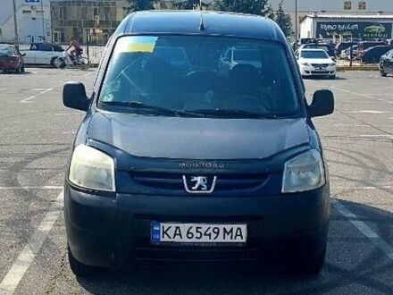 Синій Пежо Partner, об'ємом двигуна 2 л та пробігом 370 тис. км за 2400 $, фото 1 на Automoto.ua