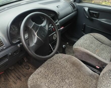 Зеленый Пежо Partner, объемом двигателя 1.9 л и пробегом 392 тыс. км за 2000 $, фото 3 на Automoto.ua