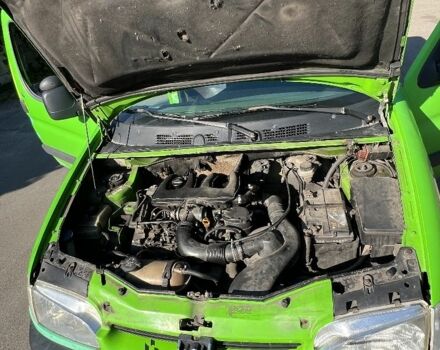 Зеленый Пежо Partner, объемом двигателя 1.9 л и пробегом 300 тыс. км за 2000 $, фото 9 на Automoto.ua