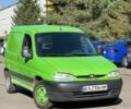 Зеленый Пежо Partner, объемом двигателя 1.9 л и пробегом 300 тыс. км за 2000 $, фото 1 на Automoto.ua