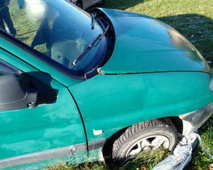 Зеленый Пежо Partner, объемом двигателя 1.9 л и пробегом 220 тыс. км за 2000 $, фото 5 на Automoto.ua