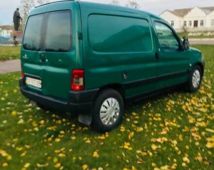 Зеленый Пежо Partner, объемом двигателя 1.9 л и пробегом 340 тыс. км за 1611 $, фото 5 на Automoto.ua