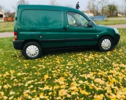 Зеленый Пежо Partner, объемом двигателя 1.9 л и пробегом 340 тыс. км за 1611 $, фото 6 на Automoto.ua