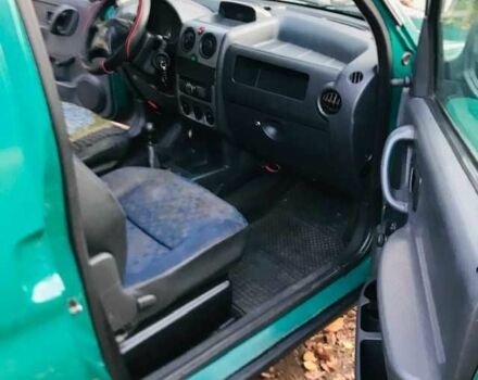 Зеленый Пежо Partner, объемом двигателя 1.9 л и пробегом 340 тыс. км за 1611 $, фото 3 на Automoto.ua