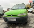Зеленый Пежо Partner, объемом двигателя 1.9 л и пробегом 287 тыс. км за 2999 $, фото 1 на Automoto.ua