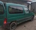 Зелений Пежо Partner, об'ємом двигуна 1.9 л та пробігом 300 тис. км за 2150 $, фото 1 на Automoto.ua