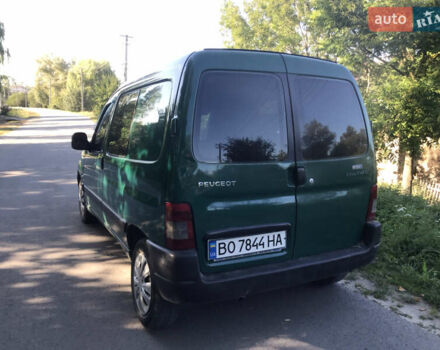 Зеленый Пежо Partner, объемом двигателя 1.56 л и пробегом 330 тыс. км за 2950 $, фото 7 на Automoto.ua