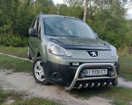 Зеленый Пежо Partner, объемом двигателя 1.6 л и пробегом 170 тыс. км за 9300 $, фото 5 на Automoto.ua