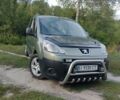 Зеленый Пежо Partner, объемом двигателя 1.6 л и пробегом 170 тыс. км за 9300 $, фото 5 на Automoto.ua