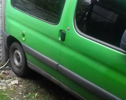 Зеленый Пежо Partner, объемом двигателя 1.9 л и пробегом 111 тыс. км за 3000 $, фото 1 на Automoto.ua