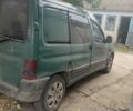 Зелений Пежо Partner, об'ємом двигуна 0 л та пробігом 220 тис. км за 2982 $, фото 1 на Automoto.ua