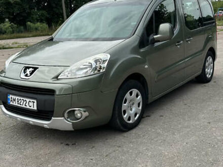 Зелений Пежо Partner, об'ємом двигуна 1.6 л та пробігом 175 тис. км за 6900 $, фото 1 на Automoto.ua