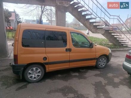 Помаранчевий Пежо Partner, об'ємом двигуна 1.9 л та пробігом 220 тис. км за 3500 $, фото 1 на Automoto.ua