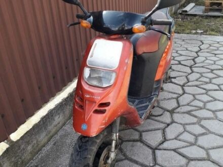 Червоний Піаджо 1, об'ємом двигуна 0 л та пробігом 35 тис. км за 280 $, фото 1 на Automoto.ua