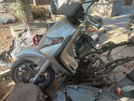 Пиаджо Beverly, объемом двигателя 0.25 л и пробегом 0 тыс. км за 150 $, фото 1 на Automoto.ua