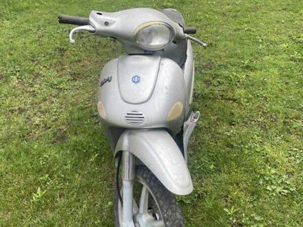 Піаджо Liberty 2000 у Чернівцях на Automoto.ua Піаджо Liberty, об'ємом двигуна 0.15 л та пробігом 21 тис. км за 200 $, фото 1 на Automoto.ua