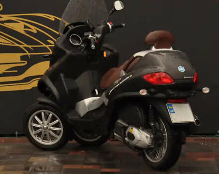 Пиаджо MP3 2014 в Киеве на Automoto.ua Коричневый Пиаджо MP3, объемом двигателя 0.3 л и пробегом 9 тыс. км за 4500 $, фото 2 на Automoto.ua