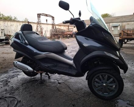 Пиаджо MP3, объемом двигателя 0.13 л и пробегом 0 тыс. км за 788 $, фото 1 на Automoto.ua